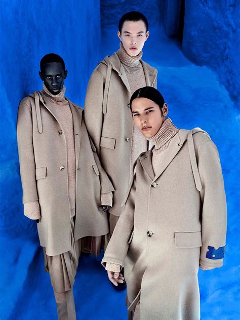 Off white Continuara.org