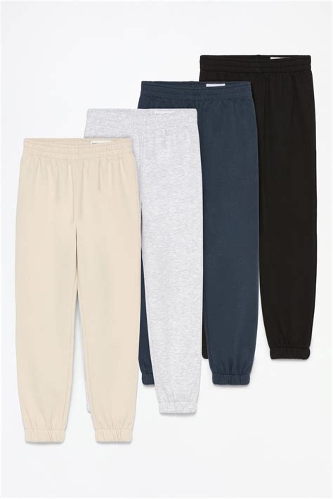 Pack ropa nino Continuara.org