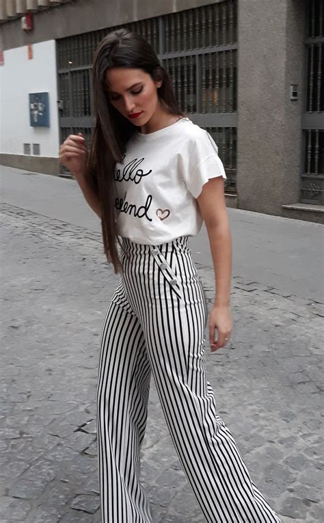 Pantalon blanco lineas Continuara.org