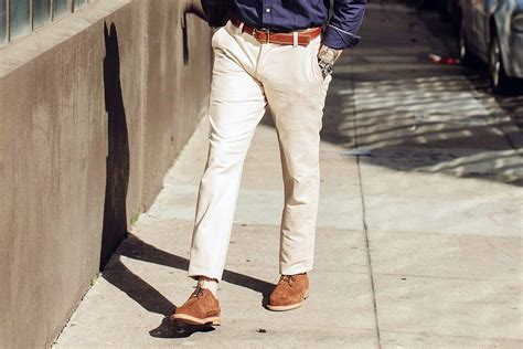 Pantalon caqui claro Continuara.org