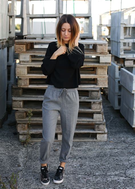 Pantalon gris pull Continuara.org