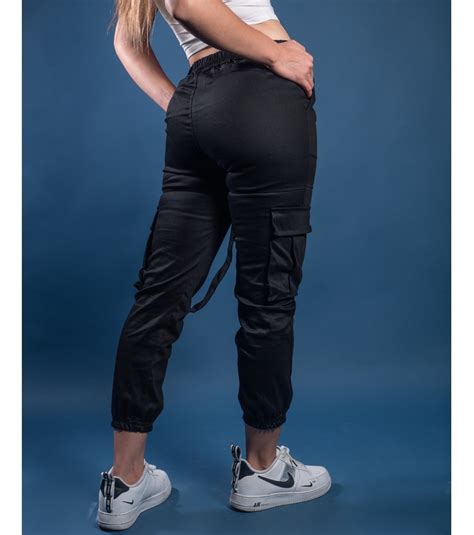 Pantalon negro nuevo Continuara.org