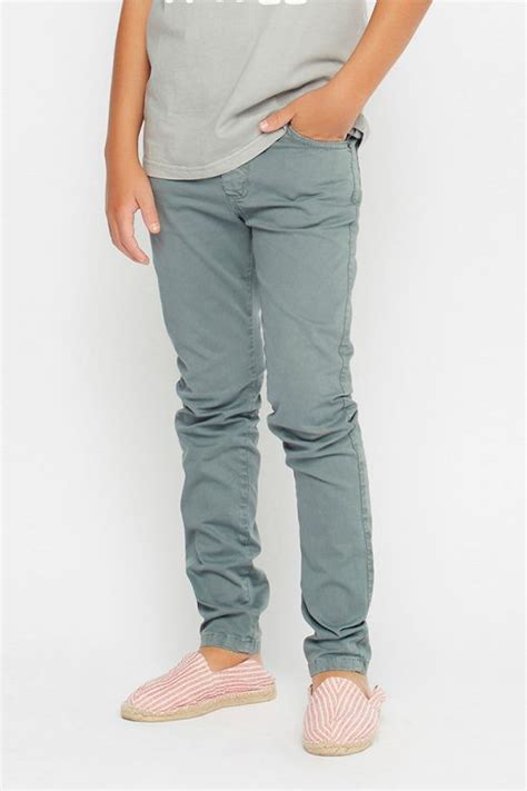 Pantalon pitillo nino Continuara.org