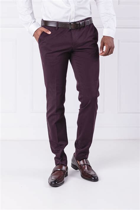 Pantalon tipo chino Continuara.org