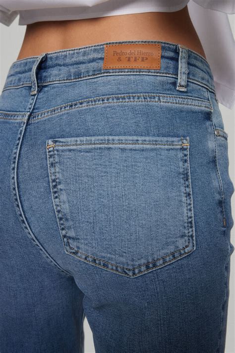 Pantalon vaquero push Continuara.org