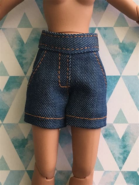 Pantalones cortos munecas Continuara.org