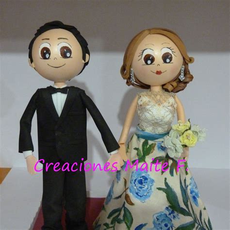 Pareja munecas vestido Continuara.org