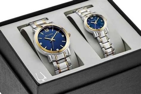 Pareja relojes Continuara.org