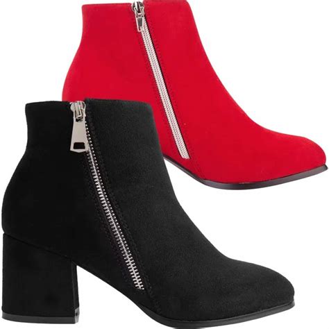 Pares botines Continuara.org
