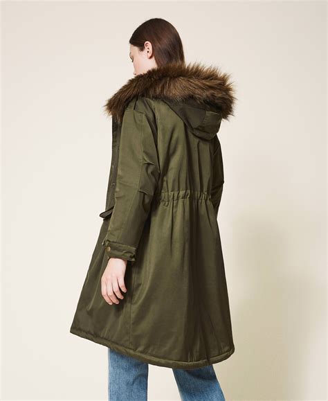 Parka verde Continuara.org