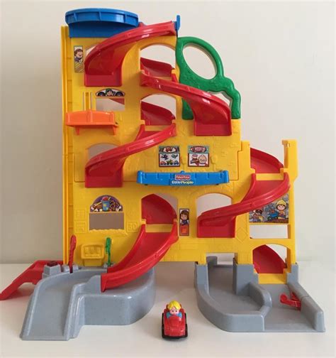 Parking little people Continuara.org