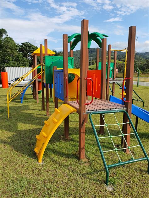 Parque infantil america Continuara.org