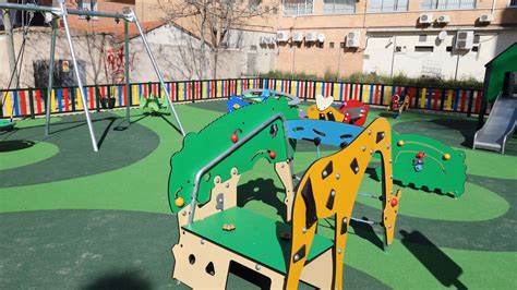 Parque infantil casi Continuara.org