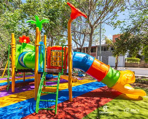 Parque infantil color Continuara.org