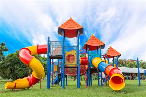 Parque infantil juego Continuara.org