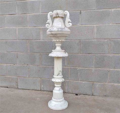 O pedestal jarron Continuara.org