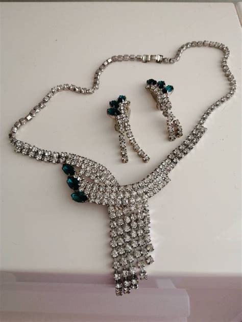 Pendientes collar Continuara.org