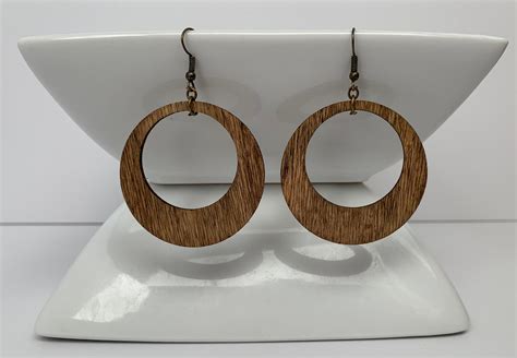 Pendientes madera Continuara.org