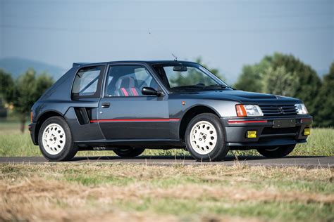 Peugeot 205 t16 Continuara.org