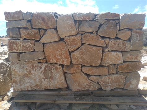 Piedra natural rustica Continuara.org