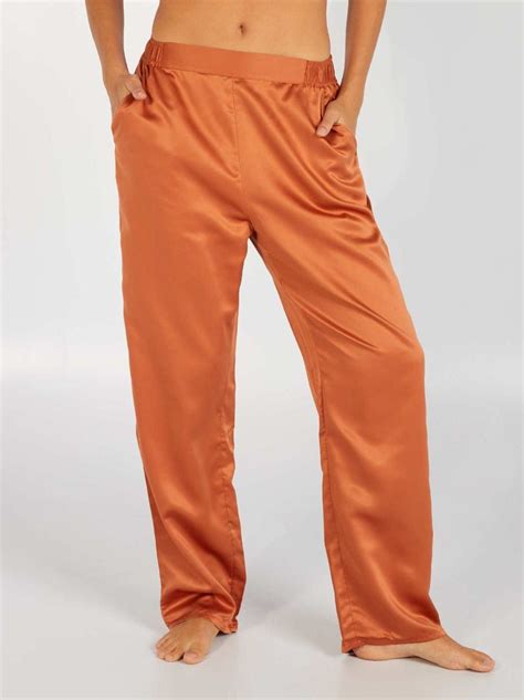 Pijama beige raso Continuara.org