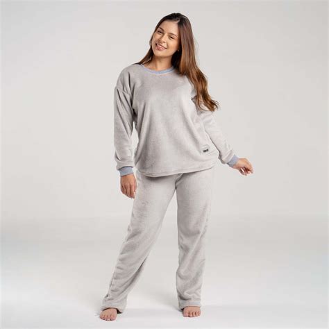 Pijama gris Continuara.org