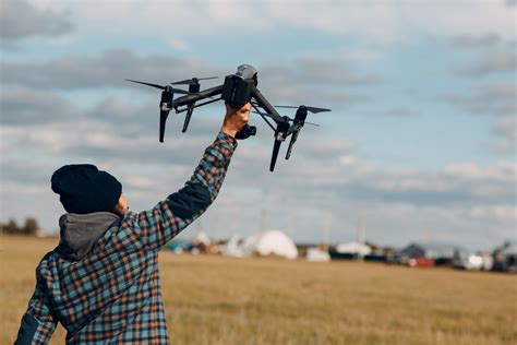 Piloto drones Continuara.org