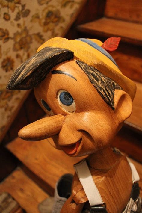 Pinocho madera Continuara.org