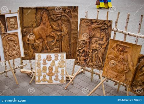 Pinturas talladas madera Continuara.org
