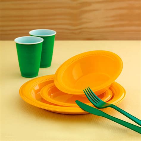 Platos plastico Continuara.org