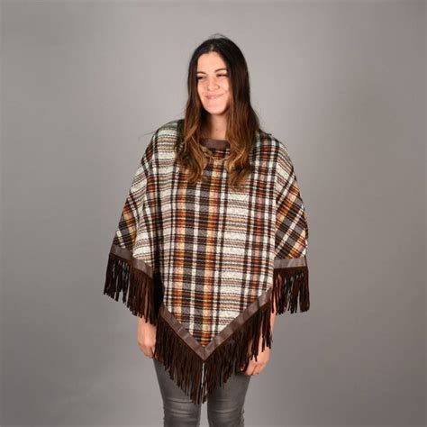 Poncho escoces invierno Continuara.org