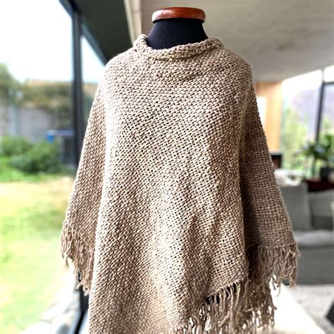 Poncho lana Continuara.org