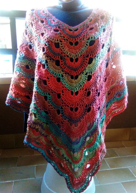 Poncho tejido mano Continuara.org