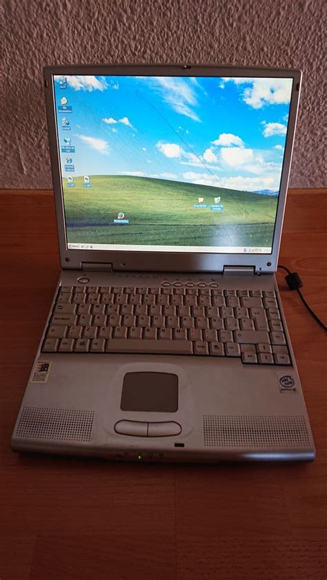 Portatil antiguo Continuara.org