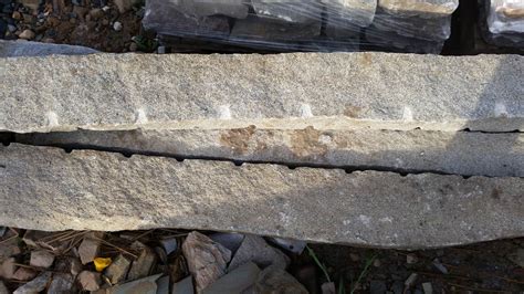 Postes piedra Continuara.org