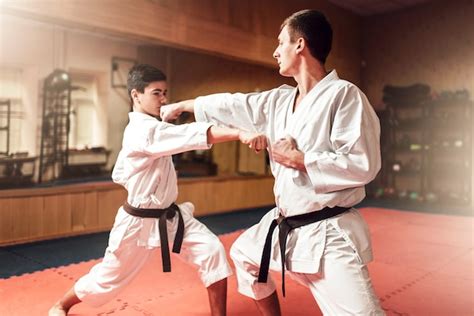 Practica defensa personal Continuara.org