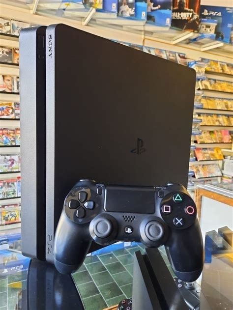 Ps4 semi nueva Continuara.org