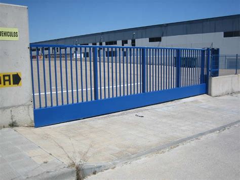 Puerta corredera industrial Continuara.org