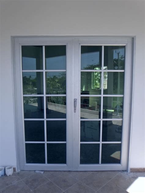 Puertas aluminio vidrio Continuara.org