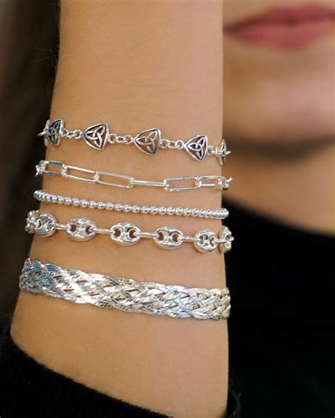 Pulsera plata Continuara.org