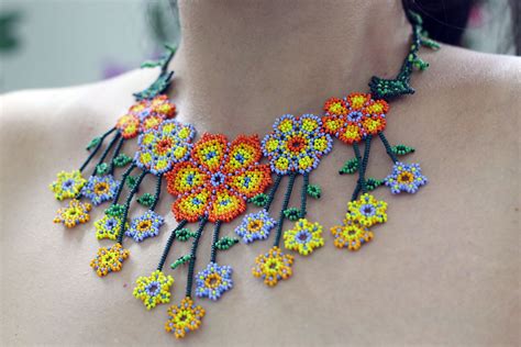 Pulseras collares artesanales Continuara.org