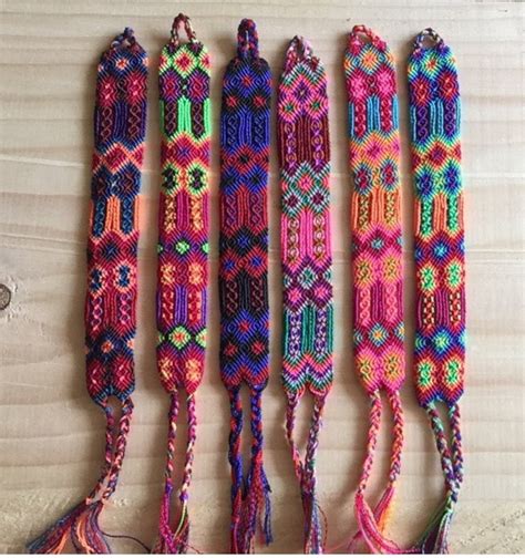Pulseras hechas mano Continuara.org
