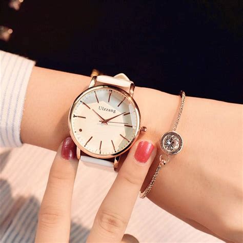 Reloj chica Continuara.org