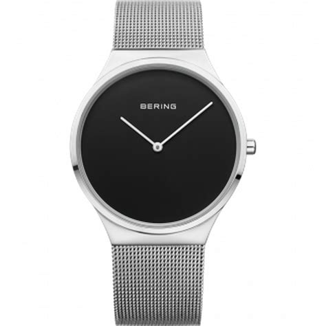 Reloj esfera negra Continuara.org