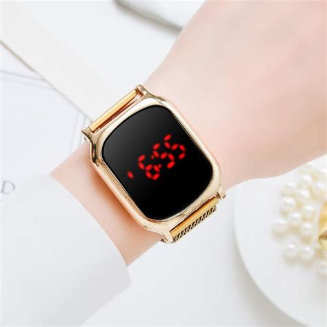 Reloj led moda Continuara.org
