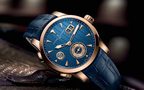 Reloj marca Continuara.org