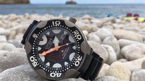 Reloj resistente al Continuara.org
