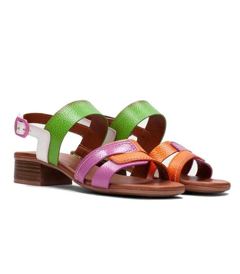 Sandalias colores Continuara.org