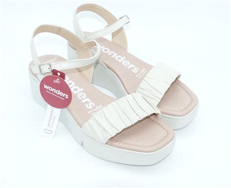 Sandalias cuna wonders Continuara.org