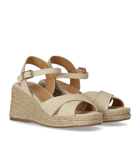 Sandalias cunas castaner Continuara.org